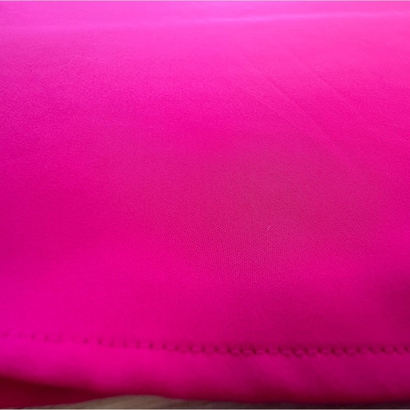 3/$15 Beautiful silky dress Adrianne Vittandi US 6 - Picture 8 of 9